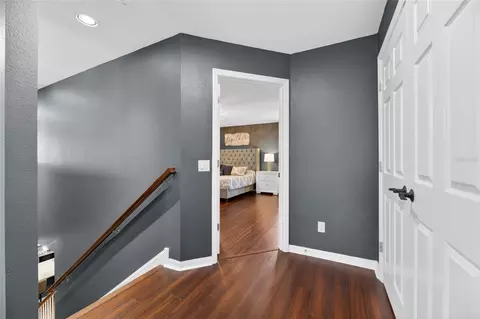 Entry Way - 11807 Harpswell Dr, Riverview, FL 33579 photo 5 of 8