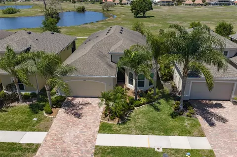1809 Pacific Dunes Dr, Sun City Center, FL 33573
