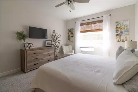 Bedroom - 12951 Brookside Moss Dr, Riverview, FL 33579 photo 2 of 4