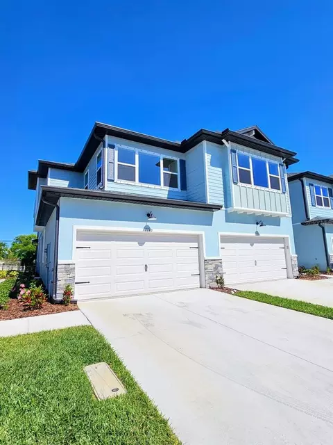 7749 93rd St N, Seminole, FL 33777