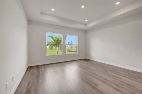 Living - 17526 Foxtail Loop, Venice, FL 34293 photo 3 of 3