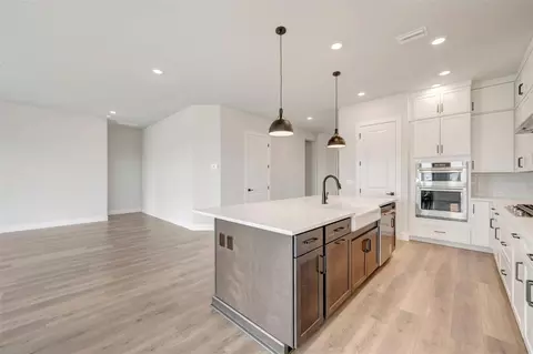 Kitchen - 17526 Foxtail Loop, Venice, FL 34293 photo 1 of 1