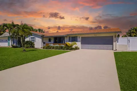 4462 39th St S, Saint Petersburg, FL 33711
