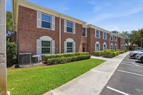 4138 37th St S #144, Saint Petersburg, FL 33711