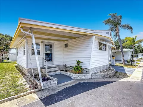 1040 Main St #162, Dunedin, FL 34698