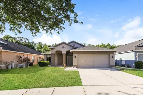 5921 War Admiral Dr, Wesley Chapel, FL 33544