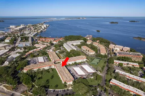 2700 Bayshore Blvd #3201, Dunedin, FL 34698