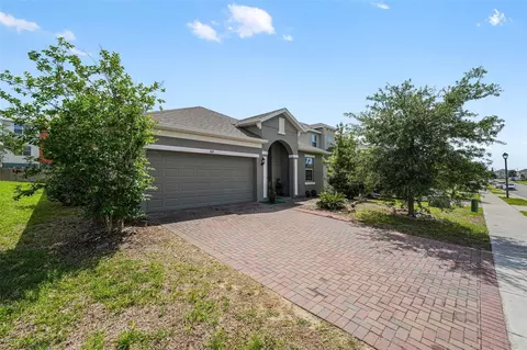 501 Sapphire Dr, Davenport, FL 33837