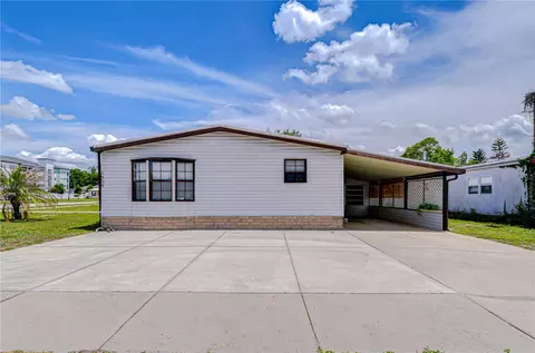3934 Sarah Dr, Wesley Chapel, FL 33543