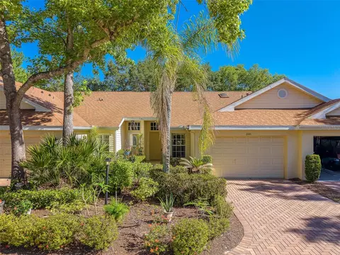 2441 New Haven Cir #58, Sun City Center, FL 33573