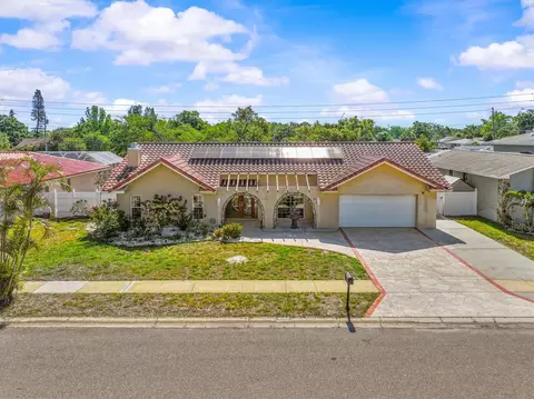 3149 Carlos Dr, Dunedin, FL 34698