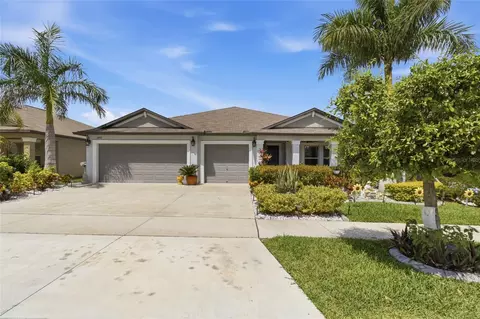 1880 Sand Daisy Pl, Ruskin, FL 33570