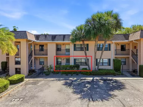 100 Grand Blvd #106, Tarpon Springs, FL 34689