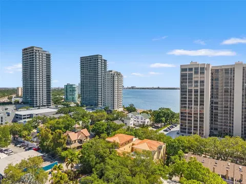 3010 W Stovall St #H, Tampa, FL 33629