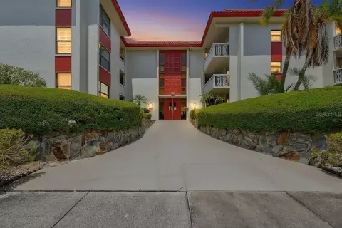 2612 Pearce Dr #209, Clearwater, FL 33764