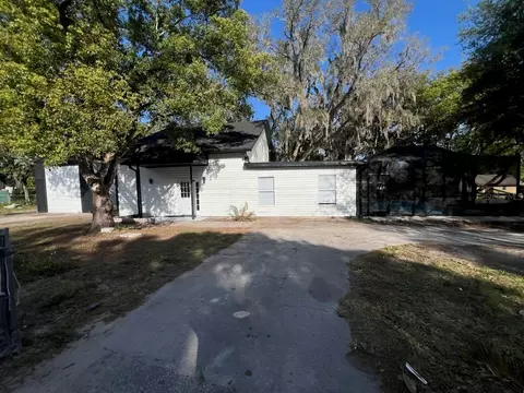 11891 Lakewood Dr, Hudson, FL 34669