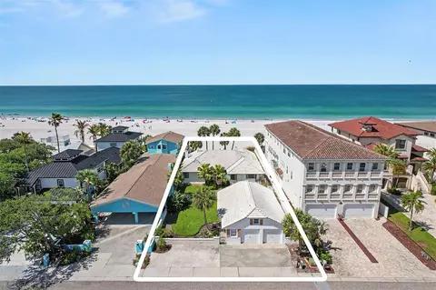 18206 Sunset Blvd, Redington Shores, FL 33708