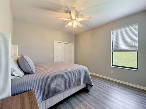 Bedroom - 1381 N Spend A Buck Dr, Hernando, FL 34442 photo 12 of 15