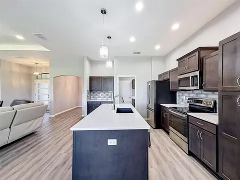 Kitchen - 1381 N Spend A Buck Dr, Hernando, FL 34442 photo 5 of 6