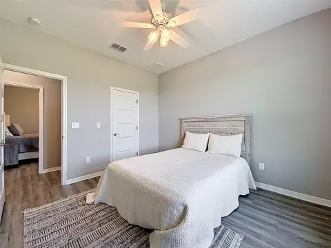 Bedroom - 1381 N Spend A Buck Dr, Hernando, FL 34442 photo 10 of 15