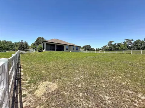 Exterior - 1381 N Spend A Buck Dr, Hernando, FL 34442 photo 5 of 24