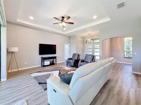 Living - 1381 N Spend A Buck Dr, Hernando, FL 34442 photo 4 of 7