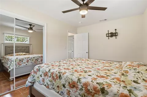 Bedroom - 67 Cove Rd, Inglis, FL 34449 photo 4 of 5