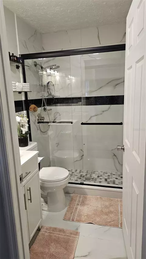 Bath - 67 Cove Rd, Inglis, FL 34449 photo 1 of 3
