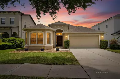 211 Westchester Hills Ln, Valrico, FL 33594