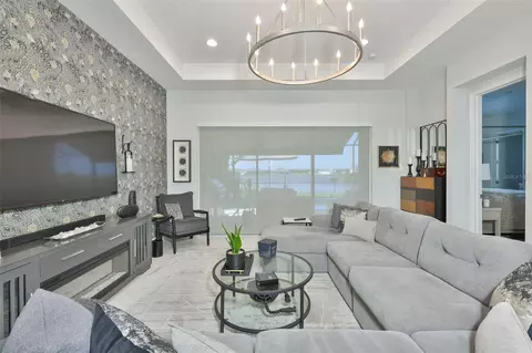 Living - 12421 Glenridge Ln, Parrish, FL 34219 photo 6 of 6