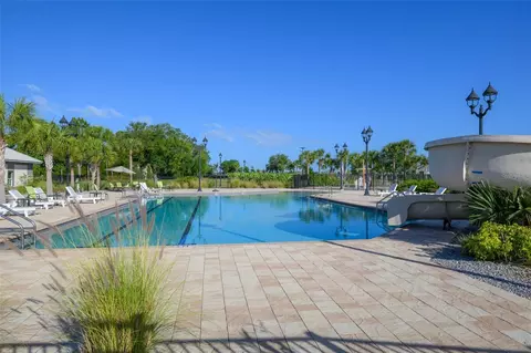 Exterior - 12421 Glenridge Ln, Parrish, FL 34219 photo 9 of 11