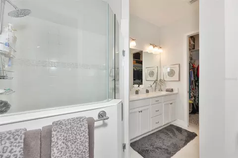 Bath - 12421 Glenridge Ln, Parrish, FL 34219 photo 1 of 3