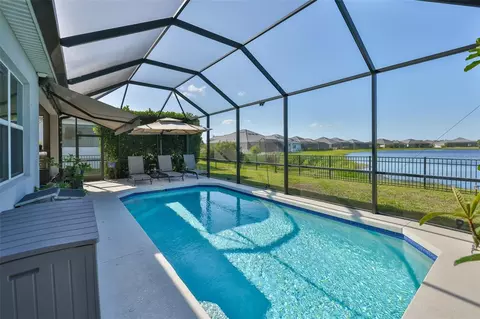 Exterior - 12421 Glenridge Ln, Parrish, FL 34219 photo 7 of 11