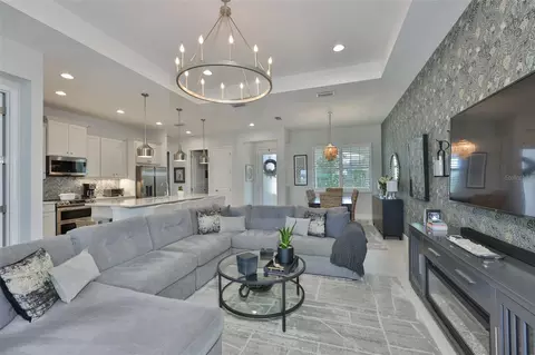 Living - 12421 Glenridge Ln, Parrish, FL 34219 photo 3 of 6