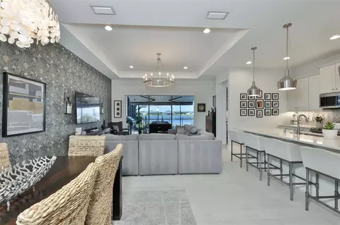 Dining - 12421 Glenridge Ln, Parrish, FL 34219 photo 2 of 2