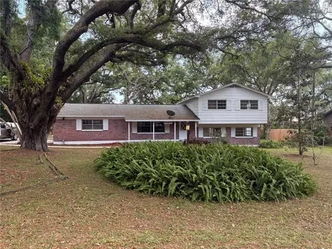 5107 E 120th Ave, Temple Terrace, FL 33617