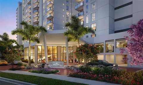 5713 Bowen Daniel Dr #302, Tampa, FL 33616