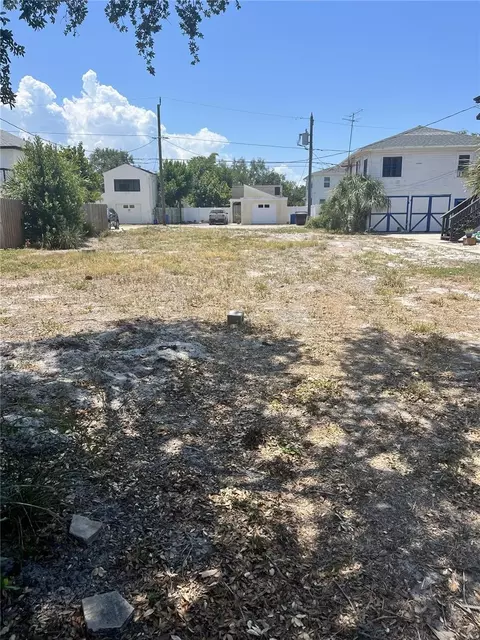 146 17th Ave SE, Saint Petersburg, FL 33701