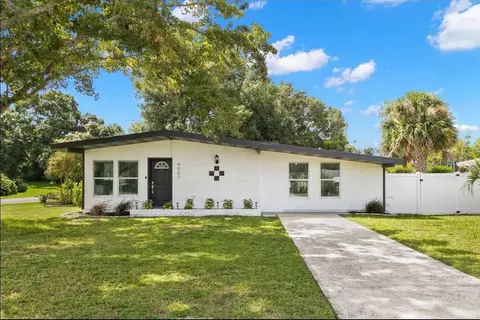 4002 W Oklahoma Ave, Tampa, FL 33616
