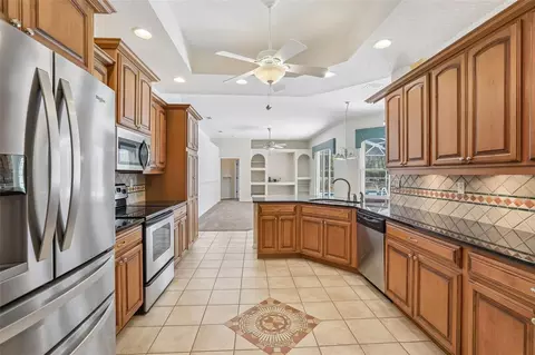 Kitchen - 13185 Cooper Rd, Spring Hill, FL 34609 photo 2 of 3