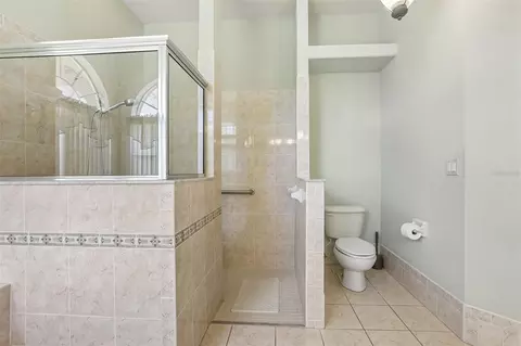 Bath - 13185 Cooper Rd, Spring Hill, FL 34609 photo 2 of 6