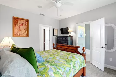 Bedroom - 13227 110th Ave, Largo, FL 33774 photo 7 of 8