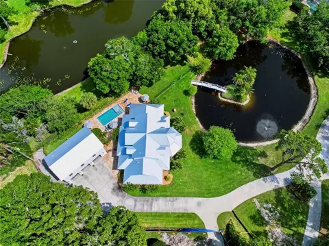 View/Area - 13227 110th Ave, Largo, FL 33774 photo 13 of 18