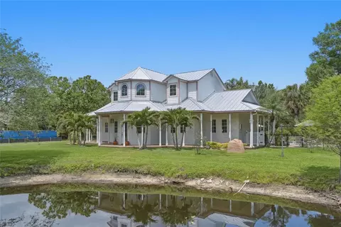 Exterior - 13227 110th Ave, Largo, FL 33774 photo 3 of 20