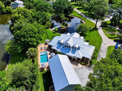 View/Area - 13227 110th Ave, Largo, FL 33774 photo 11 of 18