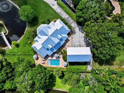 View/Area - 13227 110th Ave, Largo, FL 33774 photo 12 of 18