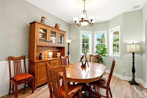Dining - 13227 110th Ave, Largo, FL 33774 photo 2 of 2