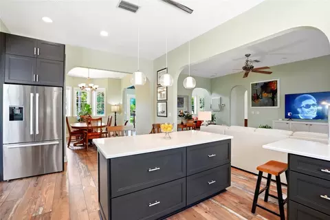 Kitchen - 13227 110th Ave, Largo, FL 33774 photo 1 of 5