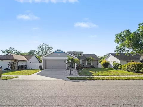 5627 35th Ct E, Bradenton, FL 34203