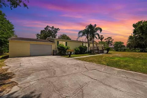 3205 Oakland Rd S, Lakeland, FL 33801